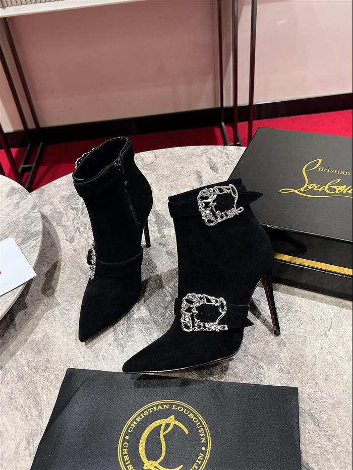 20251128173147854 390